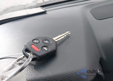 2016 Subaru Legacy 2.5I Premium z USA, uszkodzony, nr VIN 4S3BNAC66G3035635